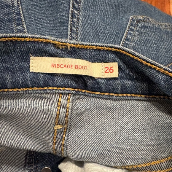 Levi’s Ribcage Boot Jeans Size 26 High Rise Bootcut (0360) - Picture 2 of 9